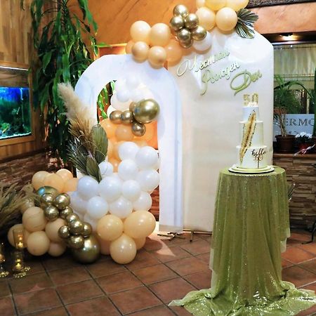 Family Hotel Palermo Tutrakan ภายนอก รูปภาพ